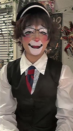 how i love cat in the hat 🥹 catinthehat mikemyers clown clowning fup