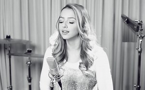 【FHD】Can't Help Falling In Love With You（Vocal：Emma Heesters）