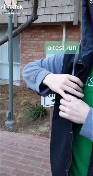 Rat backpack #ratatouille #chunkypets #rat #fyp #chonkyrat #pets #petrats #rats #babyrats #sleepyrats