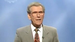 Bob Holness, former Blockbusters host, dies at 83