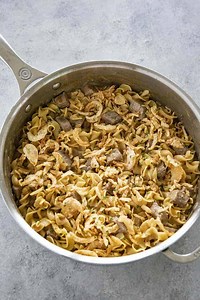 French Onion Beef and Noodles - The Salty Marshmallow