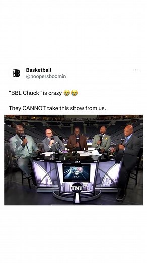 Basketball on Instagram: "Clapping at the end is crazy  - Follow @hoopersboomin for more!"