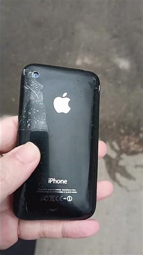 iPhone 3GS (A1303) in 2026: Still a Design Masterpiece!