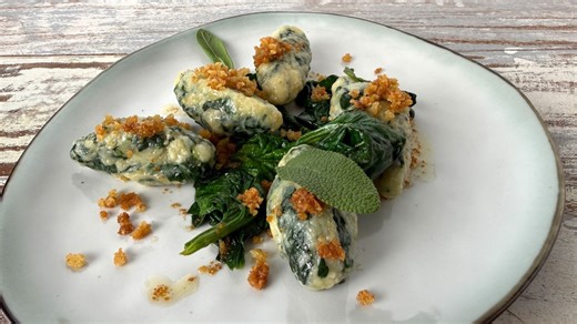 Kaffee oder Tee: Rezept: Spinatnocken (Malfatti) mit Salbei und Bröselbutter