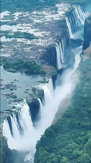 Devil's Pool: The World's Most Dangerous Pool Defying Death! #devilspool #viktoriafalls