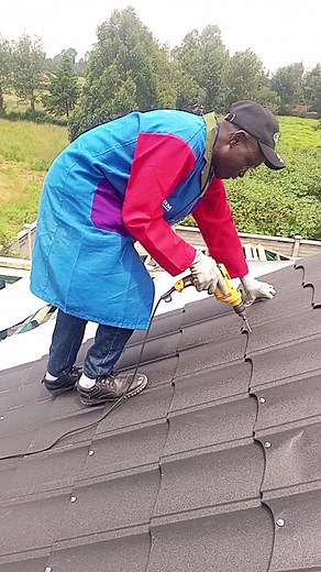 Roof Installation Techniques Using Power Tools