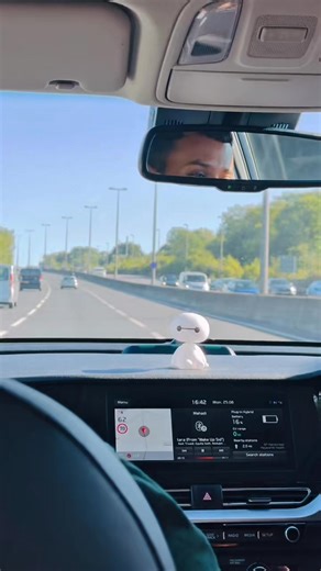 5.4K views · 141 reactions | "Brighton Beach" Neighborhood in England  #abroad #travel #history #tourism #london | Ashu-আশু | Facebook