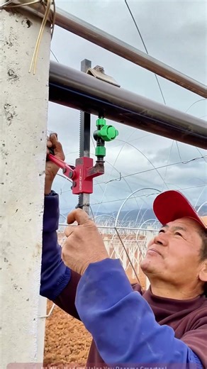 Greenhouse Pipe Installation Tube Cutting Tool Tutorial