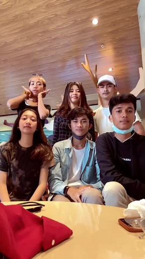 Interactive Group Game Activity for Fun Gatherings