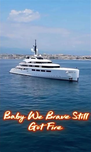 Soraya Bleu – Ride The Wave (Official Visual)