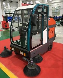 [Hot Item] Industrial Cleaning Machine Green Machine Road Floor Sweeper