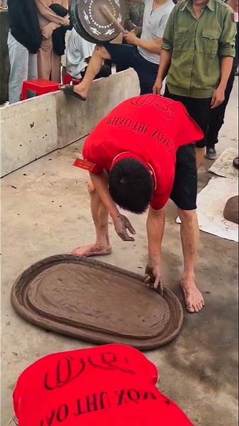 Le Jeu de Boue le Plus Fou du Vietnam ! #shorts