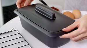 ¿Ya conocés la Línea ULTRA PRO Fuentes? Llegó un nuevo integrante a la familia: Fuente 1,8lt, apta para microondas, horno, freezer y heladera. Prepará tus mejores platos en este nuevo producto Tupperware. Encontrá el precio Lanzamiento en nuestro Folleto Online. https://bit.ly/FuenteUltraPro-C8 #Tupperware ® #SoloHayUno #ElegíLoBueno #ElegíTupperware | Tupperware Argentina