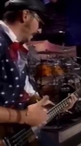 3.2K views · 88 reactions | #PRIMIUS - Master Of Puppets #liveshow #livemusic #cover #bassguitar | Il Rock al tempo degli Dei | Facebook