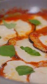 PIZZA AUBERGINES Easy Recipe - Homemade by Benedetta