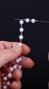 2.1M views · 21K reactions | DIY seed bead necklace! Miarti DIY Jewelry | Miarti - Creative ideas | Facebook