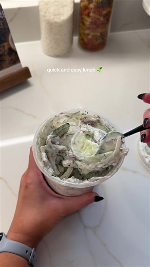 Cucumber Salad Recipe for Healthy Lunch Ideas