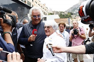 F1: Ecclestone sem ússza meg szárazon | Vezess