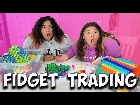 TRADING FIDGET TOYS!!