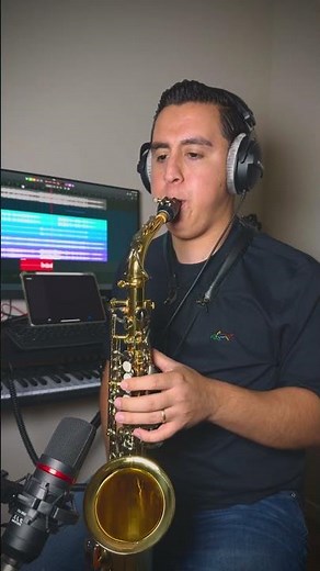 Solo de sax romántico #2 #sax #shorts #saxofon