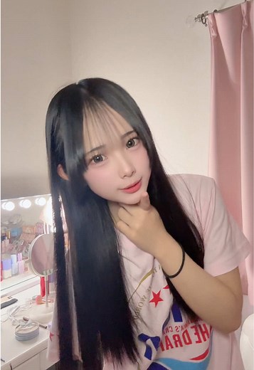 腕につけるヘアゴムの数でわかる恋愛心理
