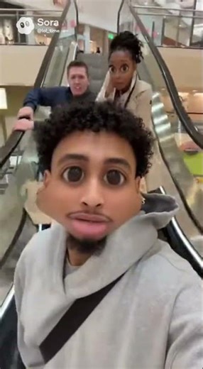 Escalator Filter Prank – When Strangers Accidentally Get the Filter 😂 #filter #shorts