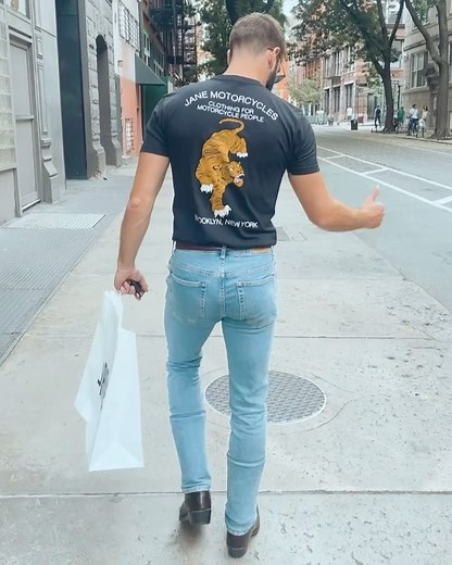 Dan Roberge on Instagram: "Just saying I love you to NYC. @janemotorcycles #woofdaddy #beardedmen #urbancowboy"