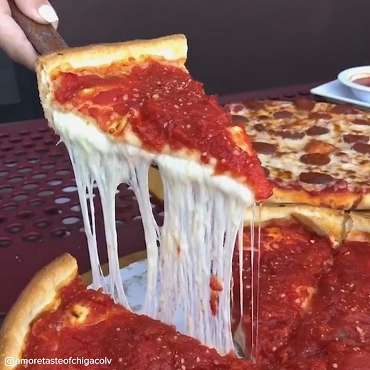 https://www.instagram.com/amoretasteofchicagolv/ | Tasty