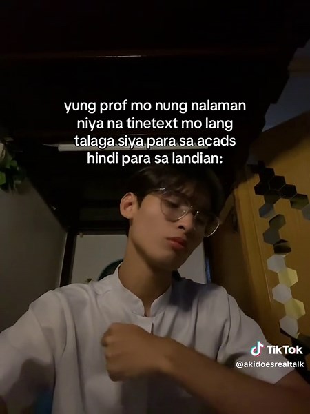 Navigating Academic Chats with Professors