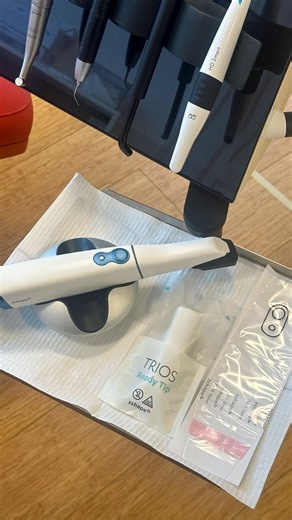 3Shape on Instagram: "Your hygiene workflow shouldn't slow you down between patients. TRIOS Sleeve and TRIOS Ready Tip are accessories that give you two ways to maintain high standards without disrupting your scanning routine. The sleeve creates a protective barrier on your TRIOS 5 or your TRIOS 6 that takes seconds to replace. TRIOS Ready Tips (work with TRIOS 5 and TRIOS 6) arrive clean and ready to scan the moment you open it. Less time on reprocessing means more time for what matters: delive