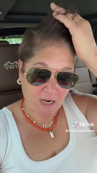 Transform Your Look with a Short Haircut