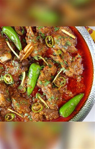 395K views · 1.9K reactions | Balti gosht try nahin kiya tu gosht banaya hi kyun? Yes its that good, a must try recipe for all meat lovers. #HappyCookignToyou #FoodFusion Written Recipe: https://bit.ly/4cr8tF0 | Food Fusion | Facebook
