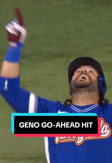 Eugenio Suárez's Go-Ahead Hit for Venezuela