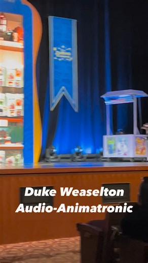 INSANE Duke Weaselton animatronic debuted for the opening of Shanghai Disneyland’s Zootopia!