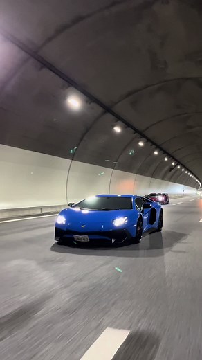 ランボルギーニ アヴェンタドール ドライブ体験