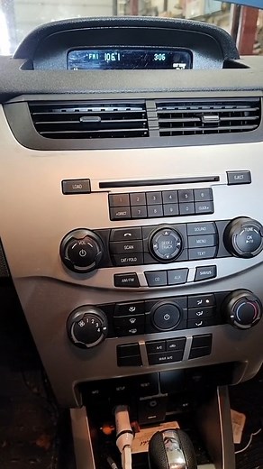 #rustbelt #autotechmike #mechanicsoftiktok #carsoftiktok #mechanic #machining #cylinder #machineshop #repair #rebuild #automotive #carsoftiktok #mechanical #engineering #reels #carstips #tips #enginerepair #tire #tirerepair #ford #chevy #dodge #ram #trucks #liftedtrucks #diesel | Auto Tech