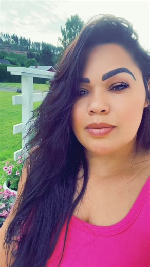 Marcia Olsen Maria (@marciaolsenmaria)’s videos with som original - Mariana Aguiar