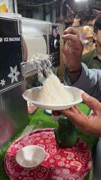 Viral Ice Cream But Make It Green Tea | Peshawar Street Vendor's New Secret Flavor | Watch Him Pour