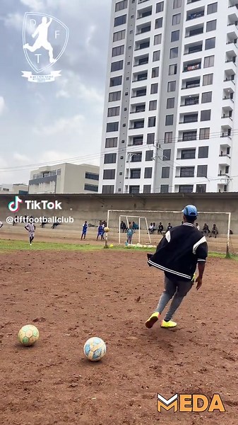 Football Club Insights for Coaches and Creators