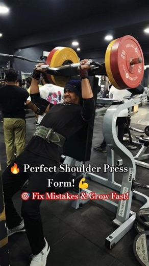 🎯 Shoulder Press Machine Tutorial 💪 | Perfect Form for Bigger & Stronger Shoulders 🔥 #Shorts #gym