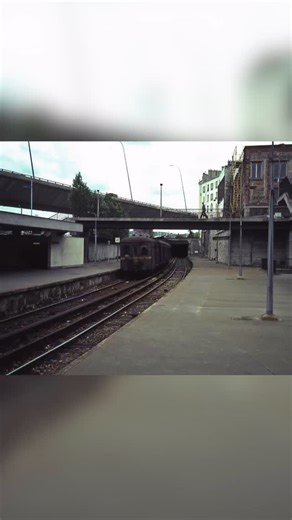 Transit Explained | Comment cette ligne de tramway a été créé en transformant une ancienne ligne ferroviaire ! #paris #ferroviaire #sncf #ratp | Instagram