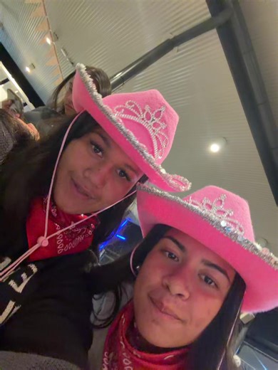 🤠🤠