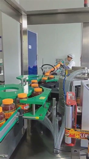 Can Labeling Machine #labelingmachine #labelingtechnology #automatedmachine #manufacturing