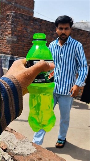 Fake Dew Dekar Patang le li 🪁#kite #kiteflying #patang #shorts