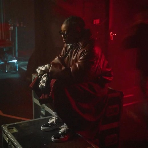 Refined design and enhanced cushioning for all-day comfort and style. | Vans