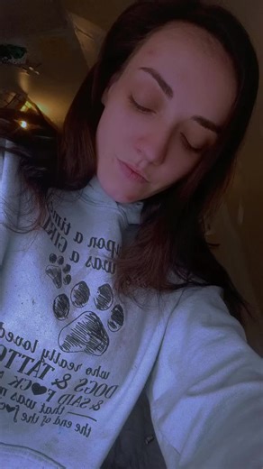 Littlebombshell1 (@littlebombshell2.0)’s videos with Im not there for you - J E S S I E M U R P H