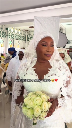 Vidéos de CHAKA BINATE COMPTE 2 (@chaka.binate.comp) au sujet de mariage kady toure