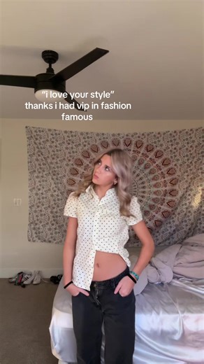 i love fashion famous #roblox #fypシ゚viral #funny #justjokes #xyzbcafypシ