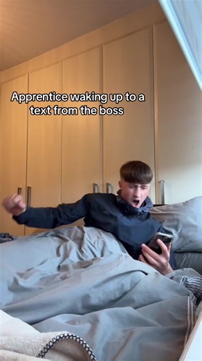 Embracing Mondays as a Young Bricklayer Apprentice