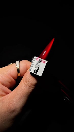 The Devil Wears Prada (Prologue) Nail Art Accessory ✨💋👝